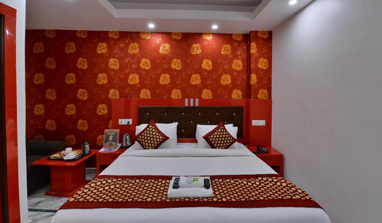 Hotel Noida International - Couple Friendly Hotel In Noida Sector 11 Exterior foto