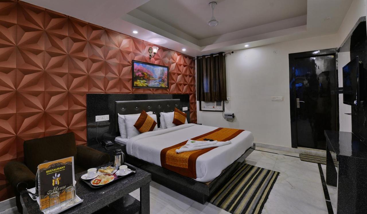 Hotel Noida International - Couple Friendly Hotel In Noida Sector 11 Exterior foto