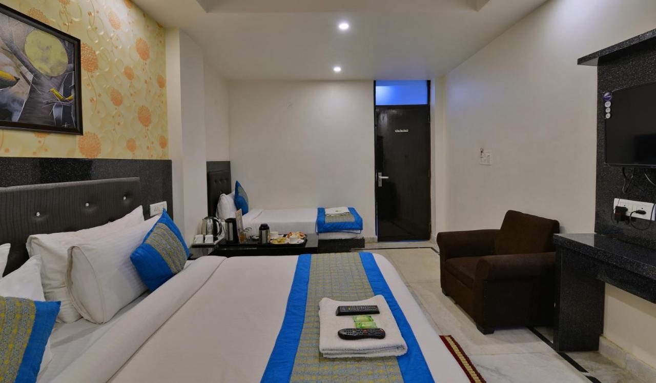 Hotel Noida International - Couple Friendly Hotel In Noida Sector 11 Exterior foto