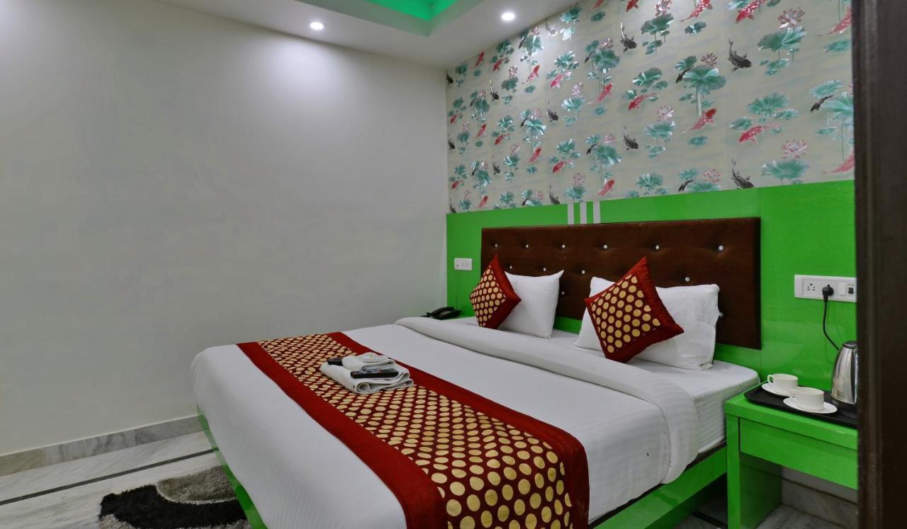 Hotel Noida International - Couple Friendly Hotel In Noida Sector 11 Exterior foto