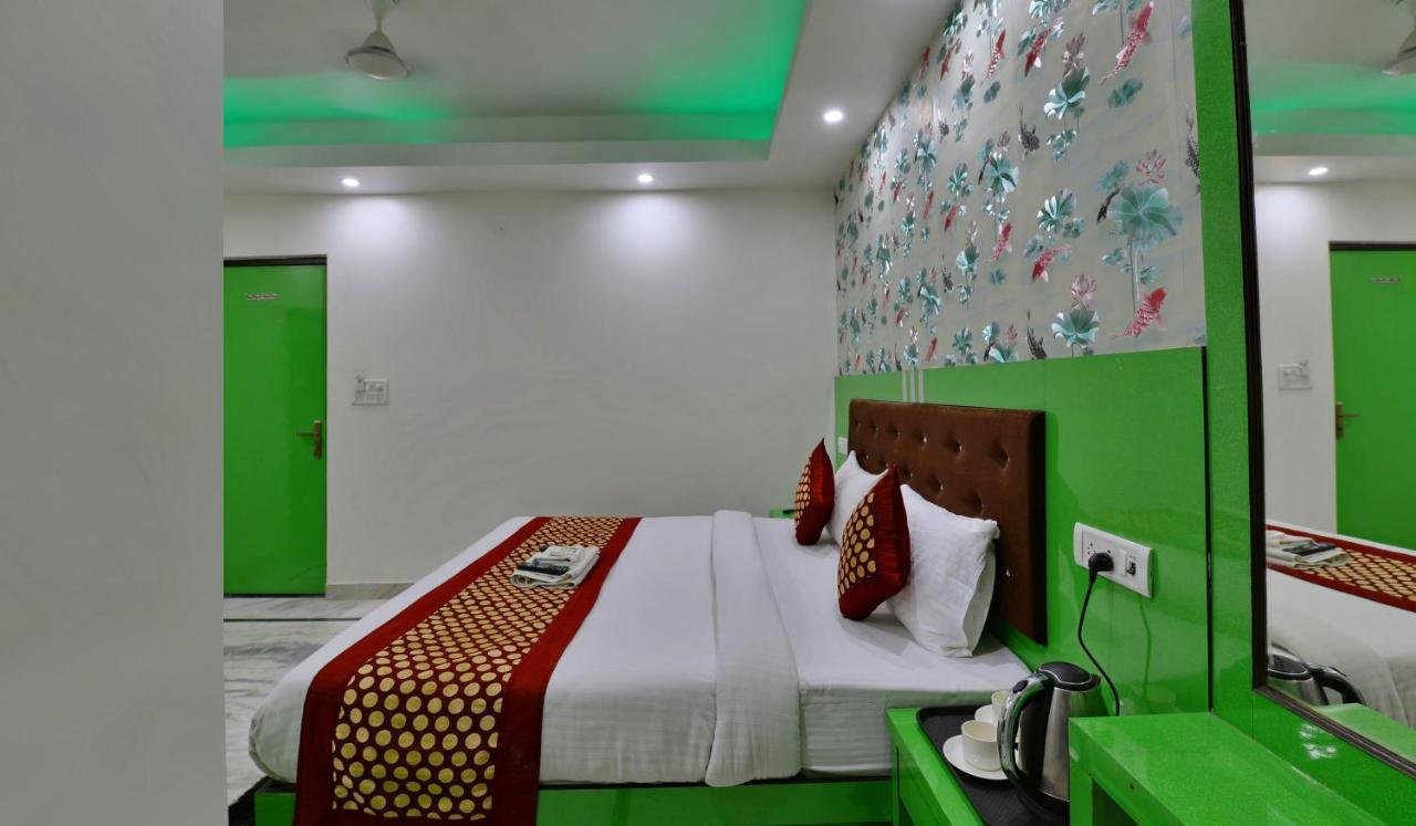 Hotel Noida International - Couple Friendly Hotel In Noida Sector 11 Exterior foto